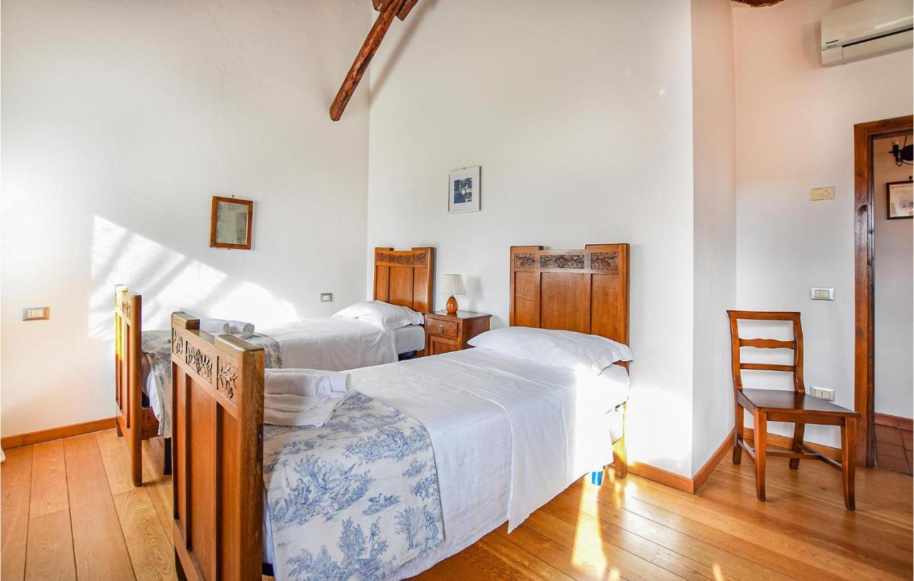 2 Bedroom Awesome Home In Taglio Di Po Ro Porto Viro Zewnętrze zdjęcie